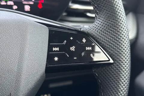 PN75FPZ Audi Q5 SUV Edition 1 TDI quattro 204 PS S tronic Thumbnail #53