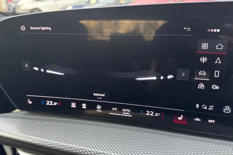 PN75FPZ Audi Q5 SUV Edition 1 TDI quattro 204 PS S tronic Thumbnail #58