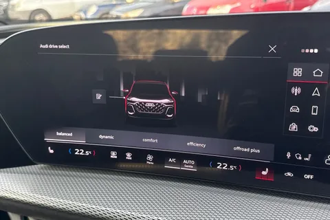 PN75FPZ Audi Q5 SUV Edition 1 TDI quattro 204 PS S tronic Thumbnail #59