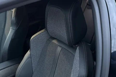 WN70OSV PEUGEOT 3008 1.5 BlueHDi GT Line Premium EAT Euro 6 (s/s) 5dr Thumbnail #35