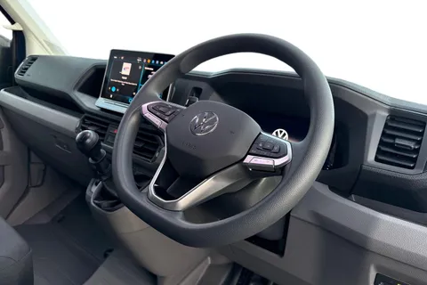 DC75BWZ Volkswagen Crafter CR35 Panel van Commerce Plus MWB 140 PS 2.0 TDI 6sp Man - MY25/LED's/Camera Thumbnail #13