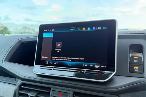 DC75BWZ Volkswagen Crafter CR35 Panel van Commerce Plus MWB 140 PS 2.0 TDI 6sp Man - MY25/LED's/Camera Thumbnail #49