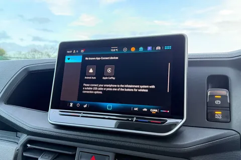 DC75BWZ Volkswagen Crafter CR35 Panel van Commerce Plus MWB 140 PS 2.0 TDI 6sp Man - MY25/LED's/Camera Thumbnail #52