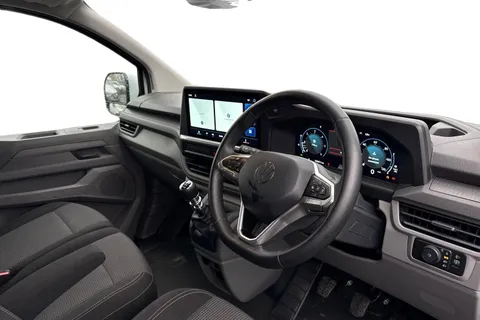 CX25LLO Volkswagen Transporter 2.0 TDI T32 Commerce Plus FWD SWB Euro 6 (s/s) 5dr Thumbnail #14