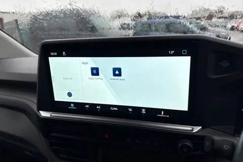 CX25LLO Volkswagen Transporter 2.0 TDI T32 Commerce Plus FWD SWB Euro 6 (s/s) 5dr Thumbnail #17