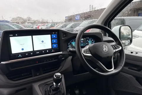 CX25LLO Volkswagen Transporter 2.0 TDI T32 Commerce Plus FWD SWB Euro 6 (s/s) 5dr Thumbnail #18