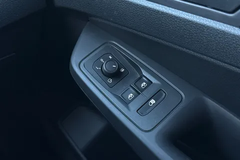 RA24ARZ Volkswagen Caddy 2.0 TDI C20 Commerce Pro SWB Euro 6 (s/s) 5dr Thumbnail #21