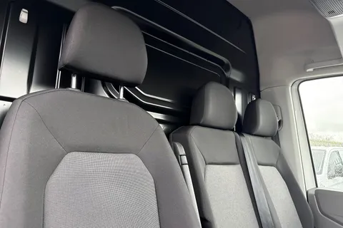 CX75JVY Volkswagen Crafter 2.0 TDI CR35 Commerce Plus Panel Van 5dr Diesel Manual FWD MWB High Roof Euro 6 (s/s) (140 ps) Thumbnail #24