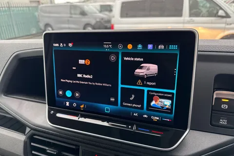 CX75JVY Volkswagen Crafter 2.0 TDI CR35 Commerce Plus Panel Van 5dr Diesel Manual FWD MWB High Roof Euro 6 (s/s) (140 ps) Thumbnail #31