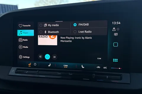 RA24ARZ Volkswagen Caddy 2.0 TDI C20 Commerce Pro SWB Euro 6 (s/s) 5dr Thumbnail #43