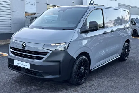 BW25AVX Volkswagen Transporter 2.0 TDI 150 Commerce Plus Van Auto-Off Road Styling Thumbnail #25