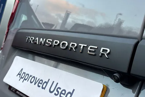 BW25AVX Volkswagen Transporter 2.0 TDI 150 Commerce Plus Van Auto-Off Road Styling Thumbnail #36