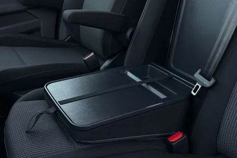 BW25AVX Volkswagen Transporter 2.0 TDI 150 Commerce Plus Van Auto-Off Road Styling Thumbnail #55