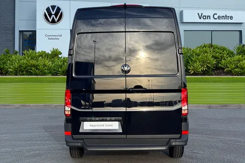 4 of 57 for Volkswagen Crafter CR30 Commerce MWB 140 PS FWD - MY25/Bus Pack/Rear Camera/Step