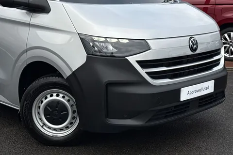 BG25EDR Volkswagen Transporter 2.0 TDI 150 Commerce Plus Van Auto Thumbnail #30