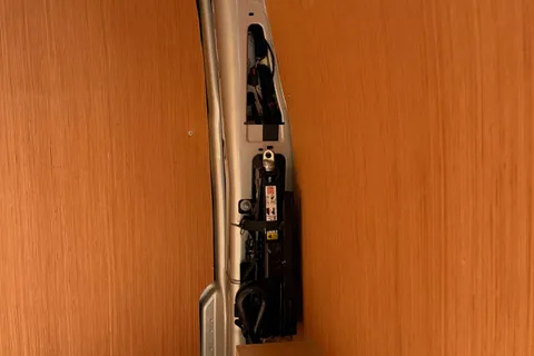 BG25EDR Volkswagen Transporter 2.0 TDI 150 Commerce Plus Van Auto Thumbnail #48