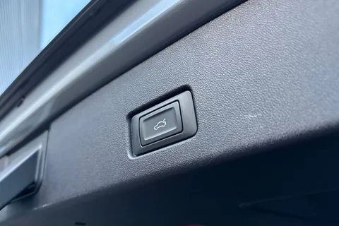 SN73BAW Audi Q4 e-tron Q4  S line 40 e-tron  150,00 kW Thumbnail #36