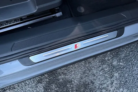 SN73BAW Audi Q4 e-tron Q4  S line 40 e-tron  150,00 kW Thumbnail #44