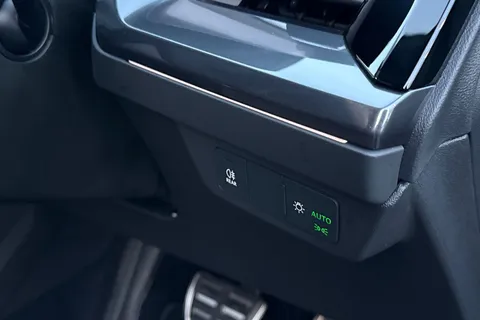 SN73BAW Audi Q4 e-tron Q4  S line 40 e-tron  150,00 kW Thumbnail #45