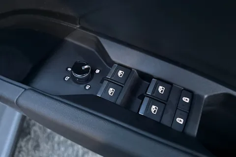 SN73BAW Audi Q4 e-tron Q4  S line 40 e-tron  150,00 kW Thumbnail #47