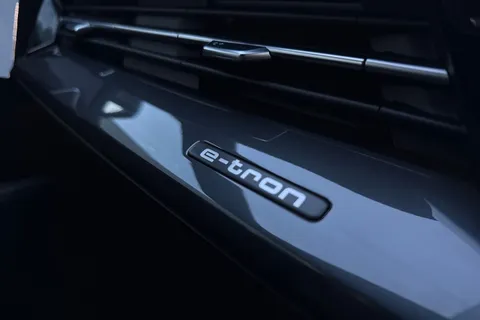 SN73BAW Audi Q4 e-tron Q4  S line 40 e-tron  150,00 kW Thumbnail #61