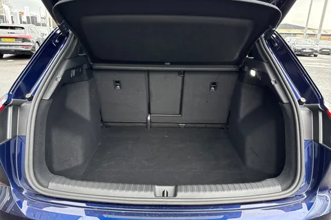 PX75KKU Audi Q4 e-tron Q4  Black Edition 35 e-tron  125,00 kW Thumbnail #7