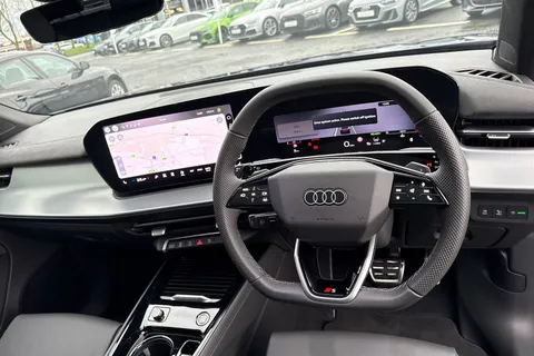 PX75KME Audi Q3 SUV S line TFSI 150 PS S tronic Thumbnail #18