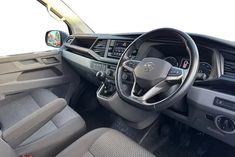 BL70PZU Volkswagen Transporter 2.0TDI 110ps T28 Highline BMT SWB-NO VAT Thumbnail #13