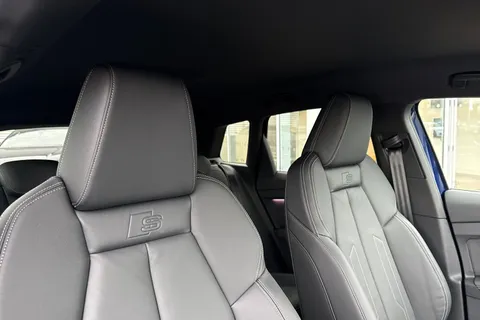 PX75KKU Audi Q4 e-tron Q4  Black Edition 35 e-tron  125,00 kW Thumbnail #24