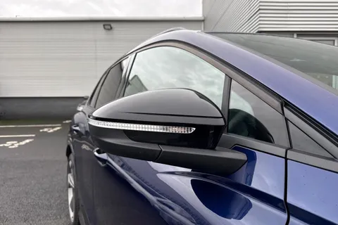 PX75KKU Audi Q4 e-tron Q4  Black Edition 35 e-tron  125,00 kW Thumbnail #27