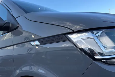 BL70PZU Volkswagen Transporter 2.0TDI 110ps T28 Highline BMT SWB-NO VAT Thumbnail #24