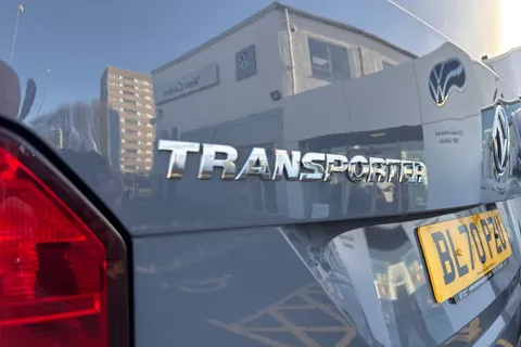 BL70PZU Volkswagen Transporter 2.0TDI 110ps T28 Highline BMT SWB-NO VAT Thumbnail #26