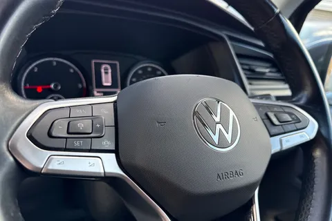 BL70PZU Volkswagen Transporter 2.0TDI 110ps T28 Highline BMT SWB-NO VAT Thumbnail #41