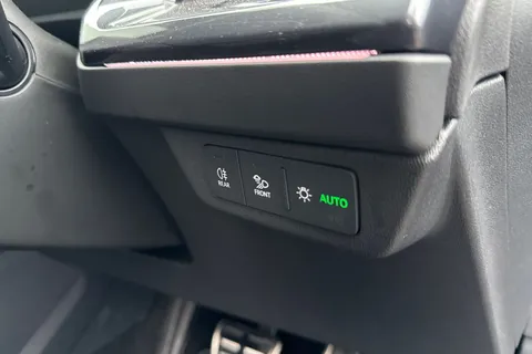 PX75KKU Audi Q4 e-tron Q4  Black Edition 35 e-tron  125,00 kW Thumbnail #45