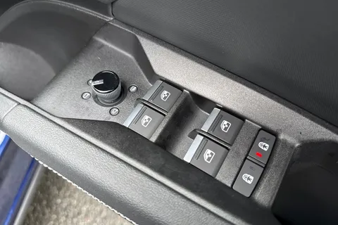 PX75KKU Audi Q4 e-tron Q4  Black Edition 35 e-tron  125,00 kW Thumbnail #47