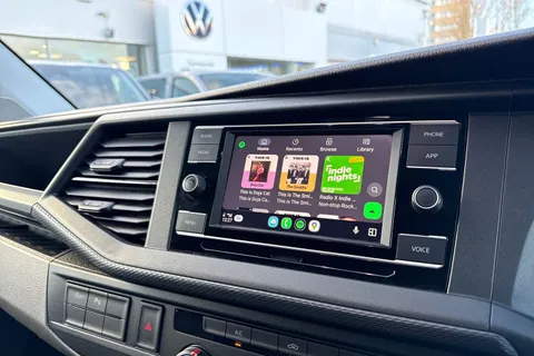 BL70PZU Volkswagen Transporter 2.0TDI 110ps T28 Highline BMT SWB-NO VAT Thumbnail #49