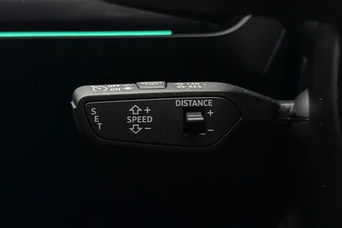 PX75KKU Audi Q4 e-tron Q4  Black Edition 35 e-tron  125,00 kW Thumbnail #53