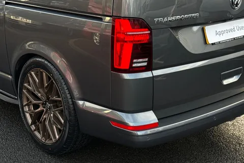 VE72JXG Volkswagen Transporter 2.0 TDI 150 Highline Kombi Van DSG-LV Kit Thumbnail #8