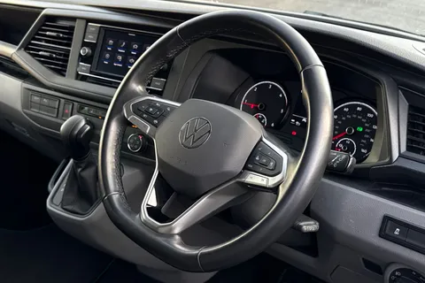 VE72JXG Volkswagen Transporter 2.0 TDI 150 Highline Kombi Van DSG-LV Kit Thumbnail #18