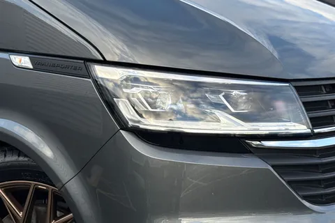 VE72JXG Volkswagen Transporter 2.0 TDI 150 Highline Kombi Van DSG-LV Kit Thumbnail #29
