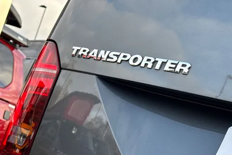 VE72JXG Volkswagen Transporter 2.0 TDI 150 Highline Kombi Van DSG-LV Kit Thumbnail #36