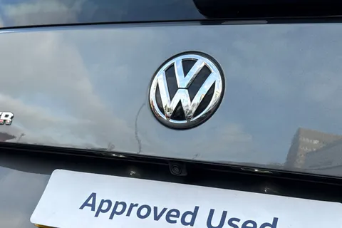 VE72JXG Volkswagen Transporter 2.0 TDI 150 Highline Kombi Van DSG-LV Kit Thumbnail #37