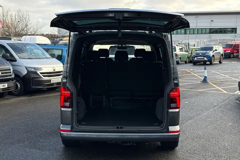 VE72JXG Volkswagen Transporter 2.0 TDI 150 Highline Kombi Van DSG-LV Kit Thumbnail #40