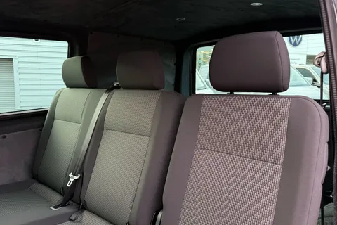 VE72JXG Volkswagen Transporter 2.0 TDI 150 Highline Kombi Van DSG-LV Kit Thumbnail #46