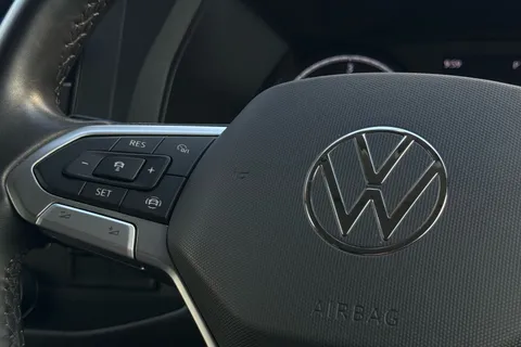 VE72JXG Volkswagen Transporter 2.0 TDI 150 Highline Kombi Van DSG-LV Kit Thumbnail #60