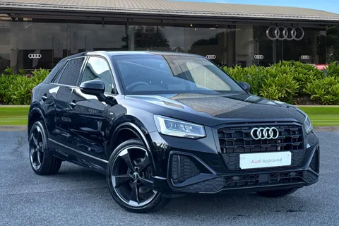 PX22NTJ Audi Q2 Black Edition 35 TFSI  150 PS S tronic Thumbnail #2