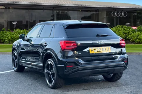 PX22NTJ Audi Q2 Black Edition 35 TFSI  150 PS S tronic Thumbnail #3