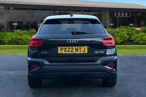 PX22NTJ Audi Q2 Black Edition 35 TFSI  150 PS S tronic Thumbnail #5