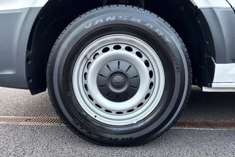 DF75TYH Volkswagen Crafter CR35 Panel van Commerce Plus LWB Maxi 140 PS 2.0 TDI 8sp Auto- Camera/Step Thumbnail #12
