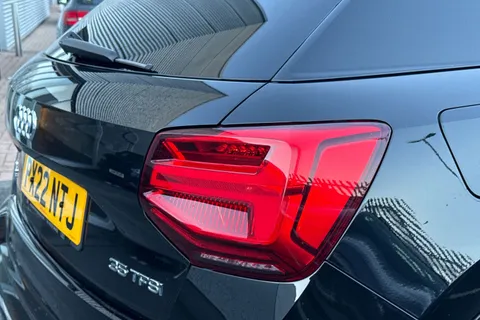 PX22NTJ Audi Q2 Black Edition 35 TFSI  150 PS S tronic Thumbnail #17